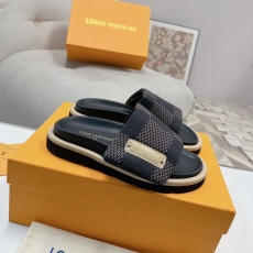 Louis Vuitton Slippers